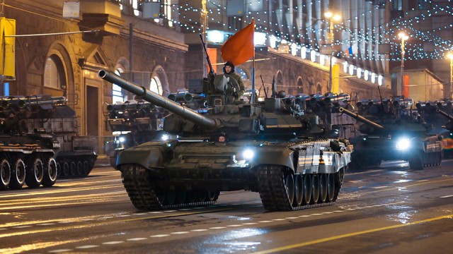 Ночная репетиция Парада победы 2014
